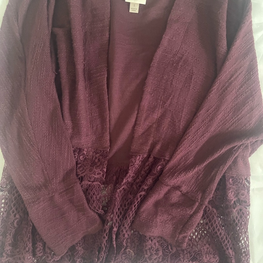 Knox Rose Red Ruffled Cardigan - Picture 2 of 7